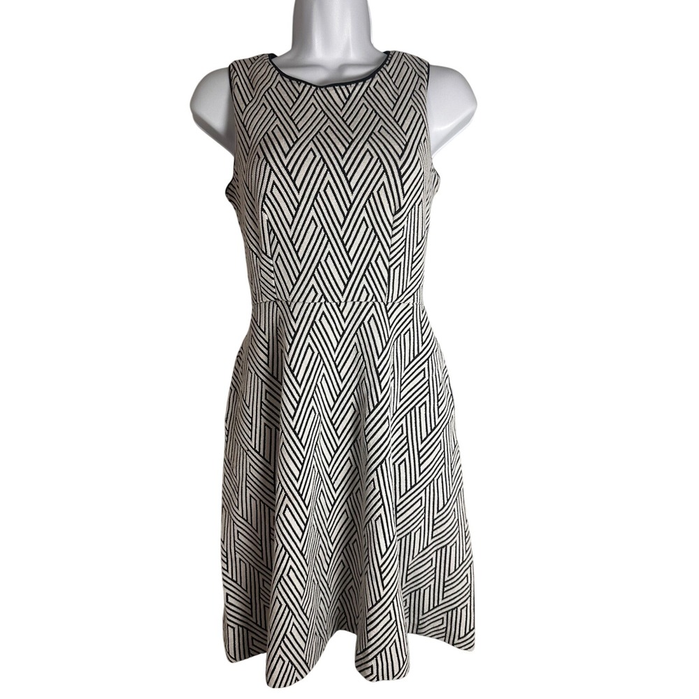 Banana Republic Womens Petite 0P Black White Geometric Chevron Fit Flare Dress